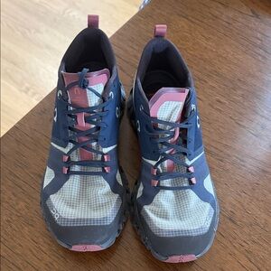On Running Women's Trail Shoes - Navy and Pink